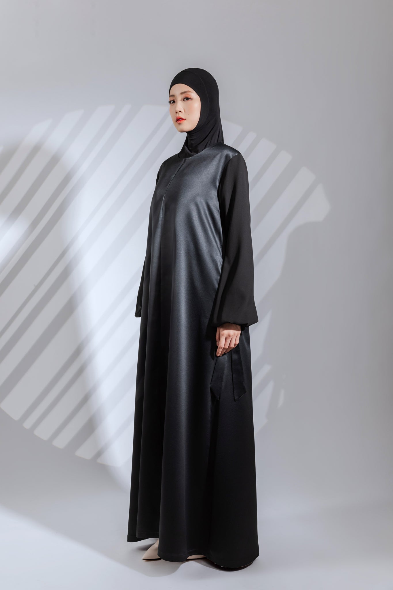 Abaya ARJANA Menna in Black