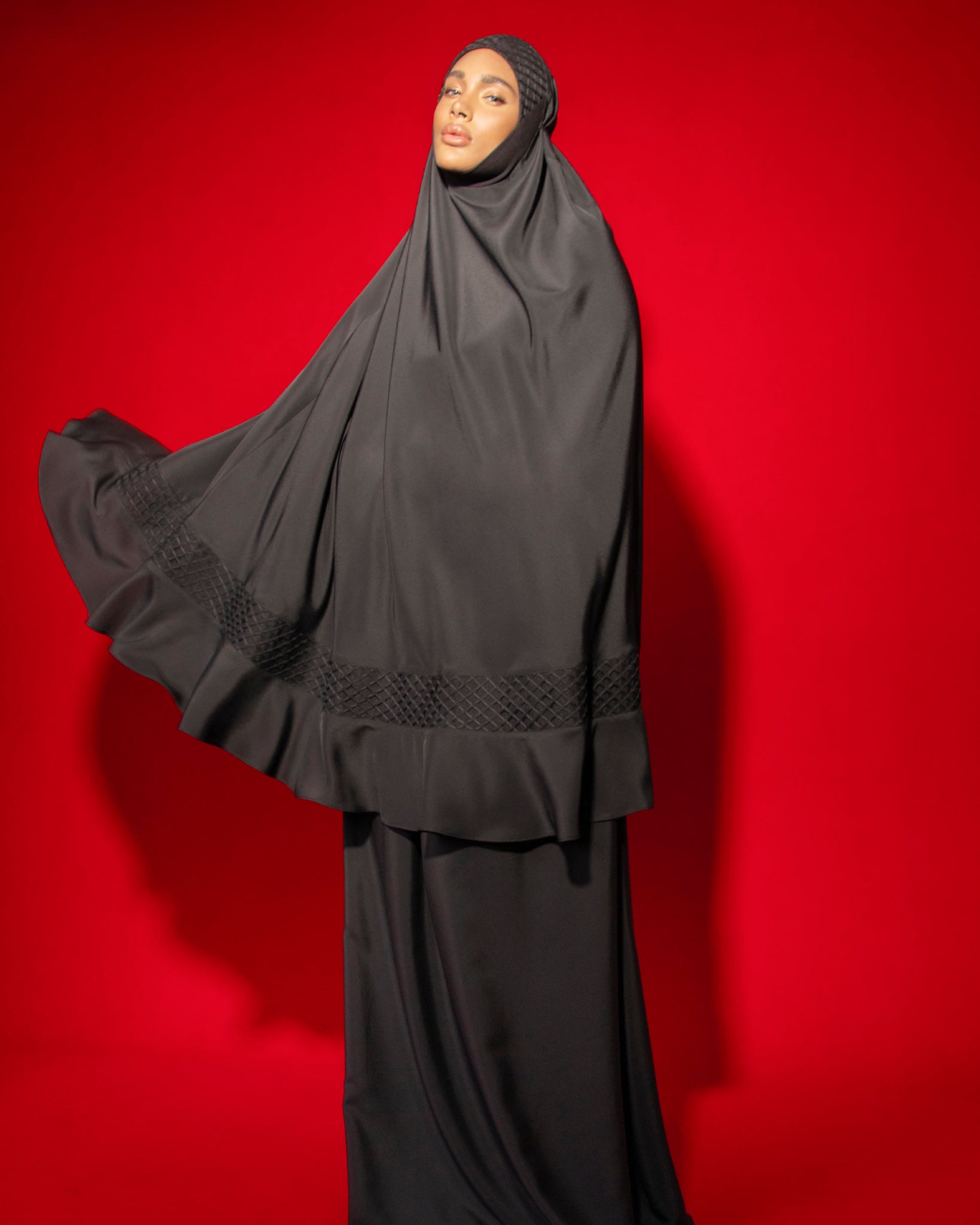 Telekung ARJANA Demhia in Black