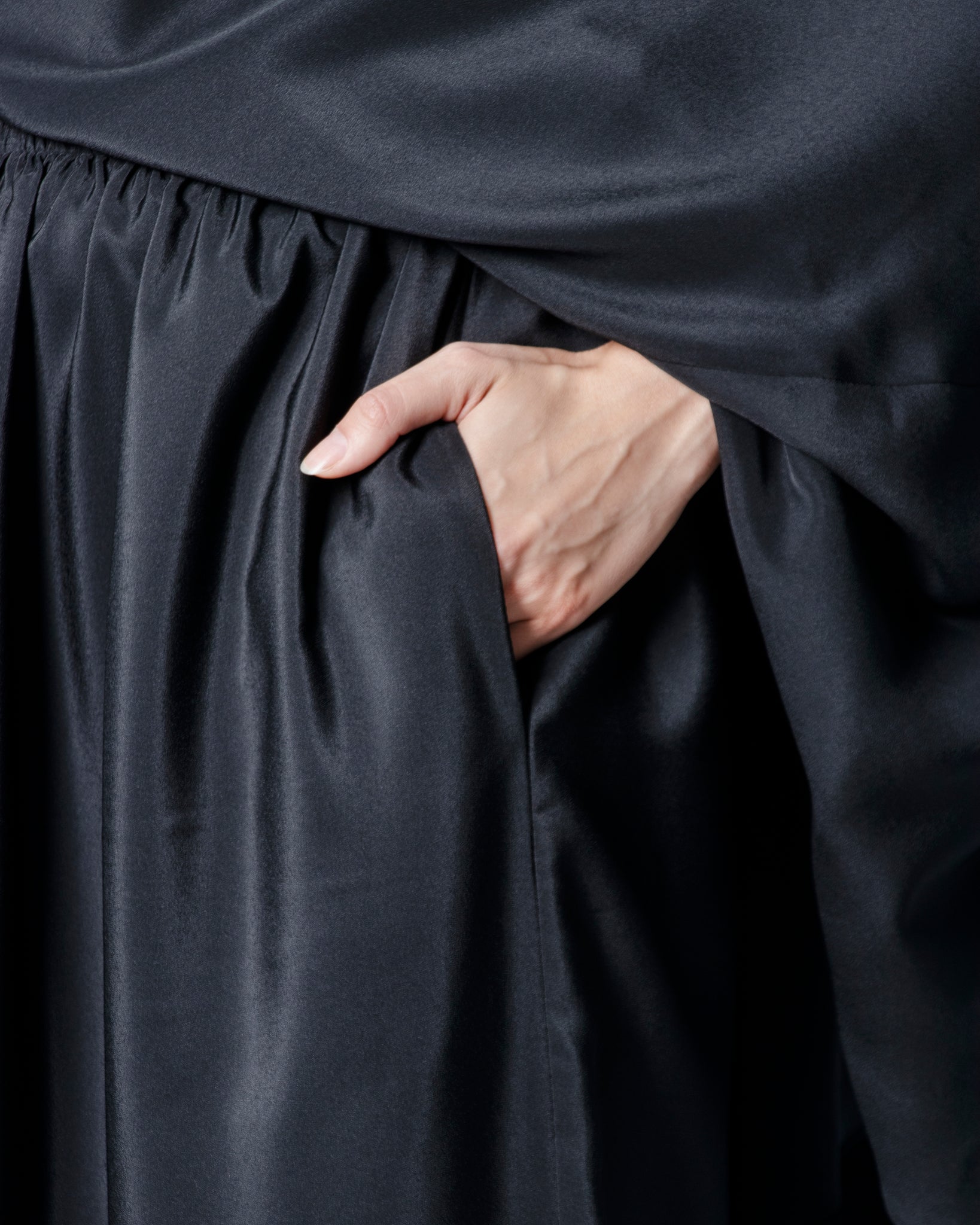 Telekung ARJANA Raudhah in Black